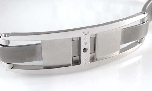 偽物CHANELシャネル時計 スーパーコピーJ12 ホワイトゴールド?セラミック38 H1469 偽物CHANELシャネル時計 スーパーコピーJ12 ホワイトゴールド?セラミック38 H1469