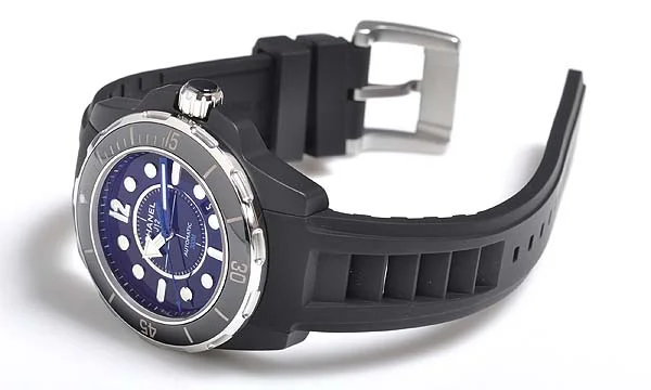 偽物CHANELシャネル時計 スーパーコピーJ12 ブラックセラミックマリーン42 H2558 偽物CHANELシャネル時計 スーパーコピーJ12 ブラックセラミックマリーン42 H2558