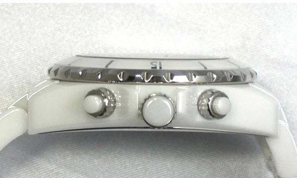 偽物CHANELシャネル時計 ホワイトセラミックJ12 クロノ H2009