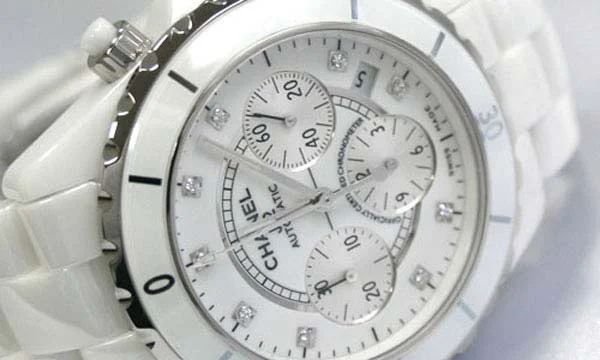 偽物CHANELシャネル時計 ホワイトセラミックJ12 クロノ H2009