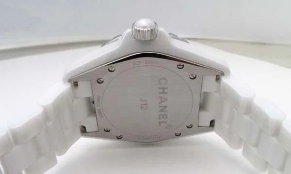 偽物CHANELシャネル時計 J12 ホワイトセラミック 38 H1629 偽物CHANELシャネル時計 J12 ホワイトセラミック 38 H1629