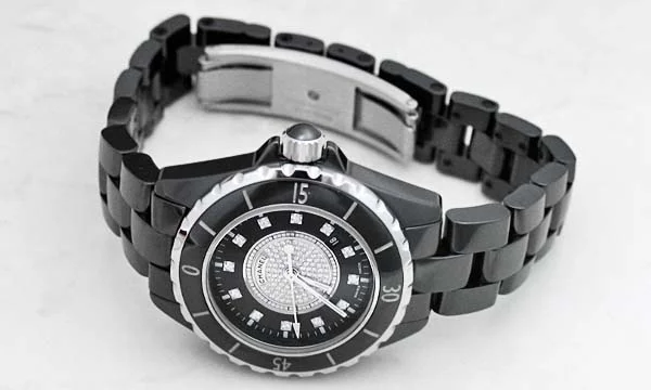 偽物CHANELシャネル時計 セラミックJ12 33 H2122