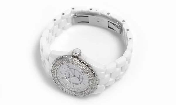 偽物CHANELシャネル時計 ホワイトセラミック J12 38 H0969 偽物CHANELシャネル時計 ホワイトセラミック J12 38 H0969