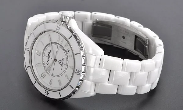 シャネル時計 CHANEL偽物 スーパーコピー 自動巻きセラミック タイプ メンズ ホワイト J12 42 H2981 シャネル時計 CHANEL偽物 スーパーコピー 自動巻きセラミック タイプ メンズ ホワイト J12 42 H2981
