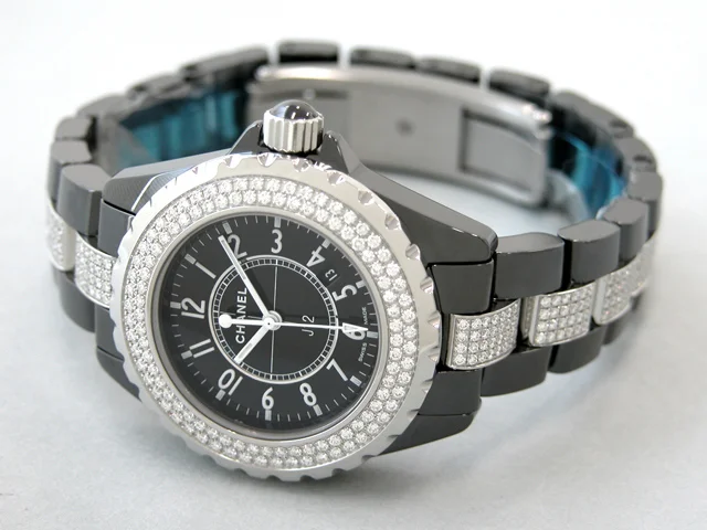シャネル CHANEL時計 J12 33mm ブラックセラミック ダイヤベゼル センターダイヤブレス ブラック/センターダイヤ H1338 シャネル CHANEL時計 J12 33mm ブラックセラミック ダイヤベゼル センターダイヤブレス ブラック/センターダイヤ H1338