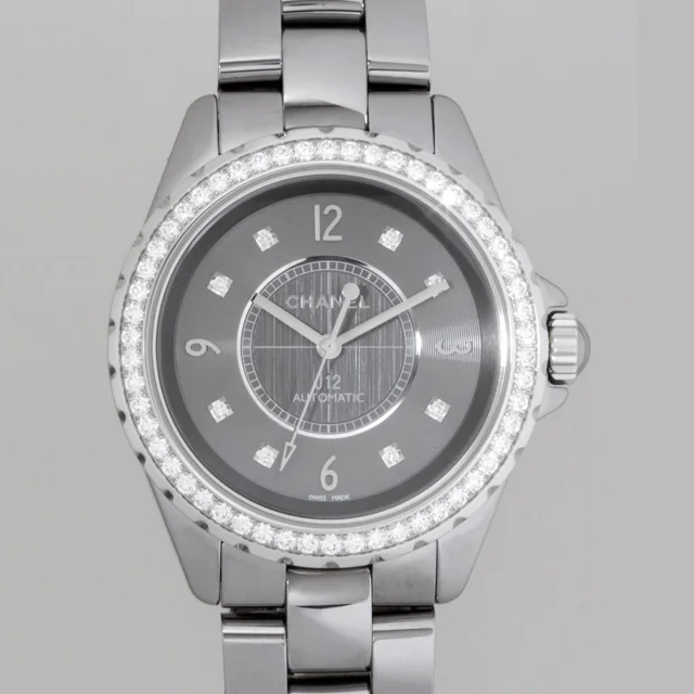 シャネル CHANEL時計 J12　クロマティック 38mm　8Pダイヤ　ベゼルダイヤ　チタンセラミック グレー H2566