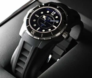 シャネル J12 マリーン 42 ベゼル H2558 スーパーコピー 時計