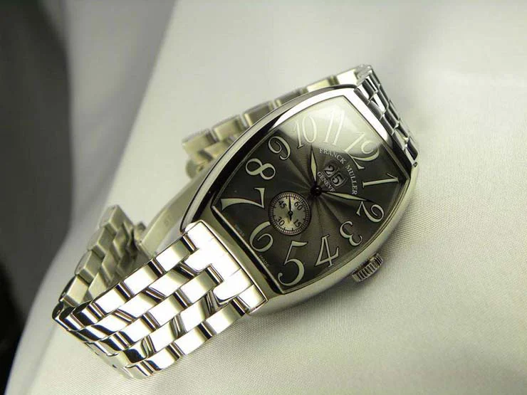 FRANCK MULLER フランクミュラー 偽物時計 トノウカーベックス グランギシェ グレイ 6850S6GG FRANCK MULLER フランクミュラー 偽物時計 トノウカーベックス グランギシェ グレイ 6850S6GG