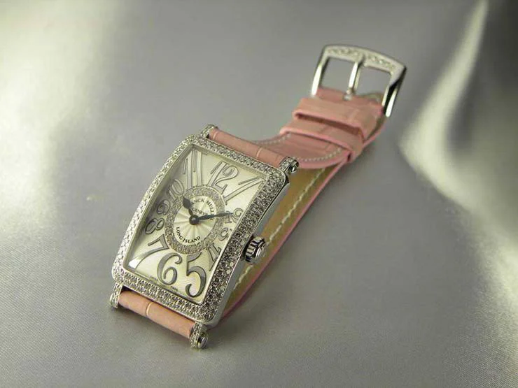 腕時計 コピー FRANCK MULLER フランクミュラー 激安 ロングアイランド 1Rダイヤモンド902QZDCD1RRELIEF
