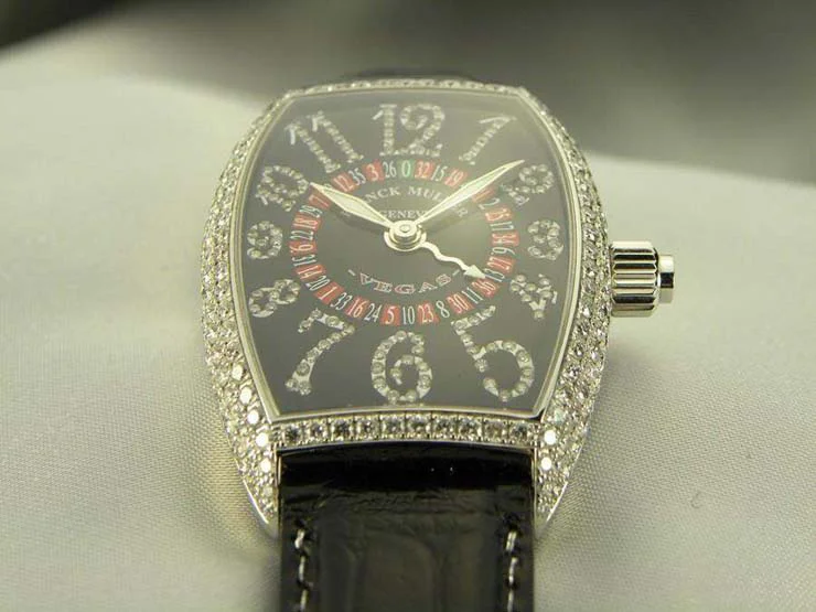 FRANCK MULLER フランクミュラー スーパーコピー時計 ヴェガスジョーカー フルダイヤモンド 5850VEGASDCDJ FRANCK MULLER フランクミュラー スーパーコピー時計 ヴェガスジョーカー フルダイヤモンド 5850VEGASDCDJ