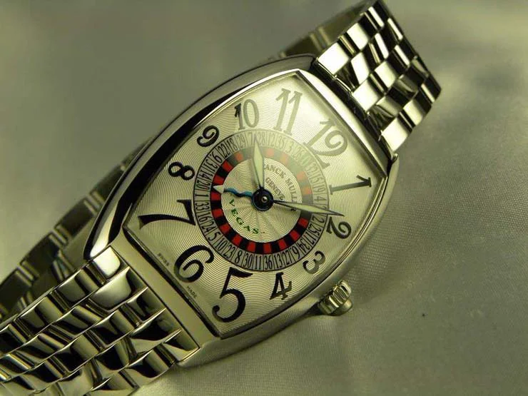 FRANCK MULLER フランクミュラー スーパーコピー時計 ヴェガス ホワイトダイヤル 6850VEGAS FRANCK MULLER フランクミュラー スーパーコピー時計 ヴェガス ホワイトダイヤル 6850VEGAS