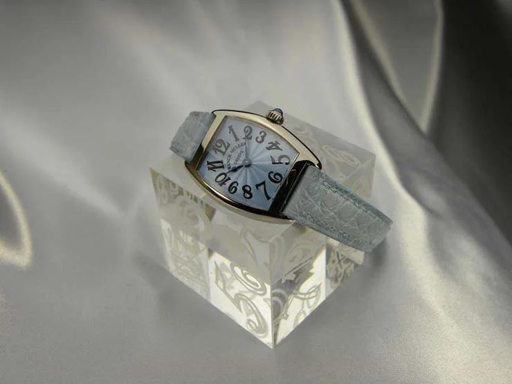 FRANCK MULLER フランクミュラー 時計 偽物 トノウカーベックス インターミディエ パステルブルー2251QZ FRANCK MULLER フランクミュラー 時計 偽物 トノウカーベックス インターミディエ パステルブルー2251QZ