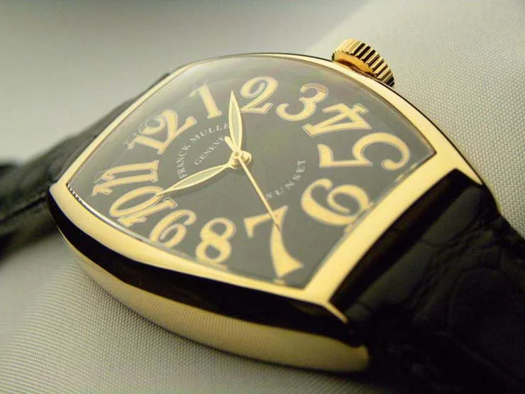 腕時計 コピー FRANCK MULLER フランクミュラー トノウカーベックス サンセット5850SCSUN 腕時計 コピー FRANCK MULLER フランクミュラー トノウカーベックス サンセット5850SCSUN