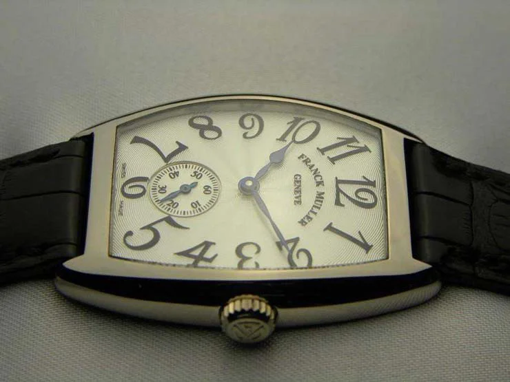 腕時計 コピー FRANCK MULLER フランクミュラー トノウカーベックス スモールセコンド 7500S6