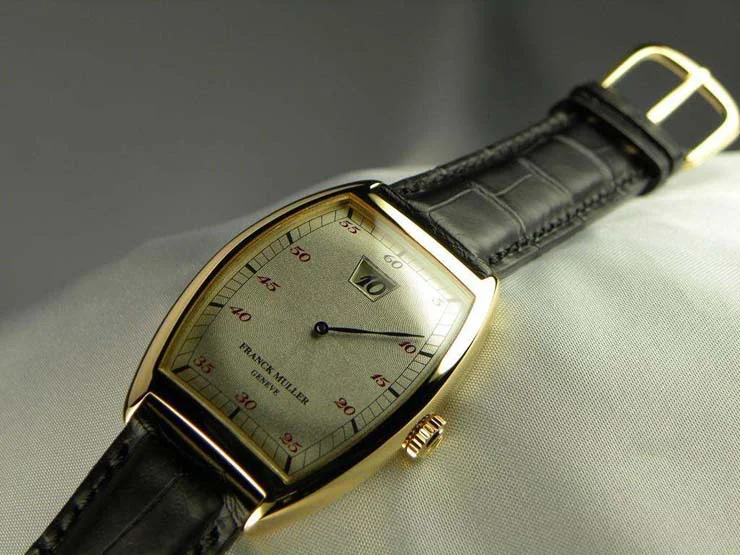 FRANCK MULLER フランクミュラー 偽物時計 ジャンピングアワー 18K 2852HS FRANCK MULLER フランクミュラー 偽物時計 ジャンピングアワー 18K 2852HS