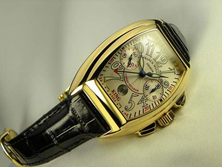 FRANCK MULLER フランクミュラー スーパーコピー時計 コンキスタドール キング クロノグラフ（Dバックル付き）8005CCKING