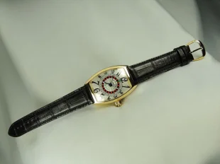 フランクミュラー トノウカーベックス ヴェガス 5850VEGAS 3N White スーパーコピー 時計