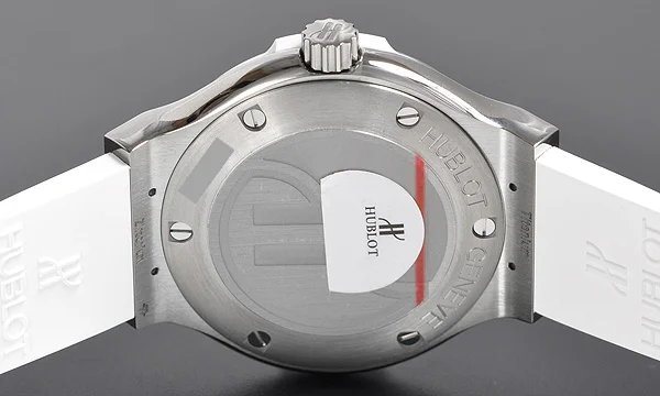 (HUBLOT)ウブロ ブランドコピー クラシック フュージョン ジルコニウム 561.ZW.2010. RW.1104