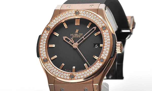 (HUBLOT)ウブロ ブランドコピー クラシック フュージョン ゴールド ダイヤモンド 511.PX.1180.RX.1104