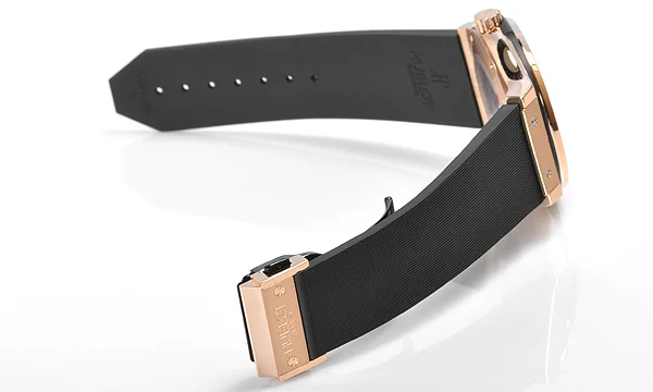 (HUBLOT)ウブロ ブランドコピー クラシック フュージョン ゴールド ダイヤモンド 511.PX.1180.RX.1104