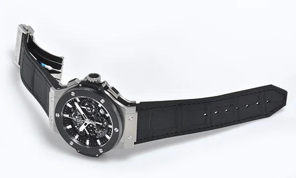 (HUBLOT)ウブロ ブランドコピー ビッグバン アエロバン スチールセラミック 311.SM.1170.GR