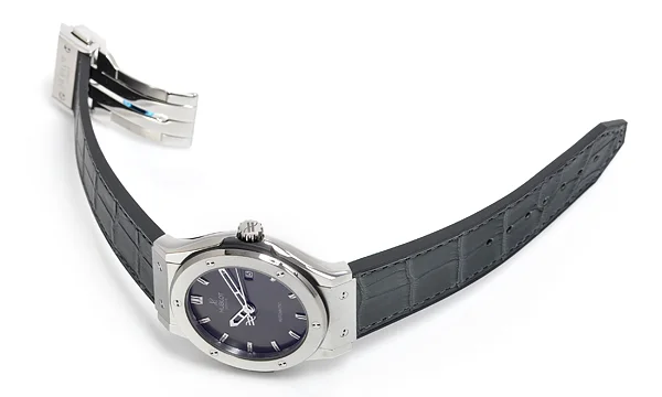 (HUBLOT)ウブロ スーパーコピー クラシック フュージョン ジルコニウム シルバーストーン 542.ZX.7070.LR