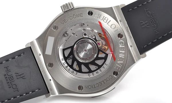 (HUBLOT)ウブロ スーパーコピー クラシック フュージョン ジルコニウム シルバーストーン 542.ZX.7070.LR