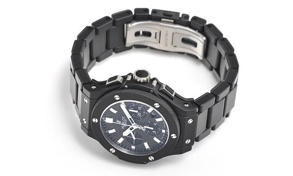 (HUBLOT)ウブロ スーパーコピー ビッグバン ブラックマジック 301.CI.1770.CI (HUBLOT)ウブロ スーパーコピー ビッグバン ブラックマジック 301.CI.1770.CI