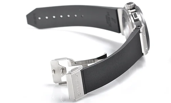 (HUBLOT)ウブロ スーパーコピー ビッグバン アエロバン スチールセラミック 311.SM.1170.RX