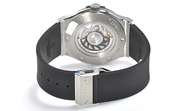 (HUBLOT)ウブロ コピー時計 クラシック フュージョン ジルコニウム 511.ZX.1170.RX
