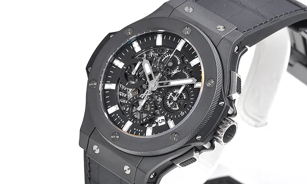 (HUBLOT)ウブロ コピー時計 ビッグバン アエロバン ブラックマジック 311.CI.1170.GR
