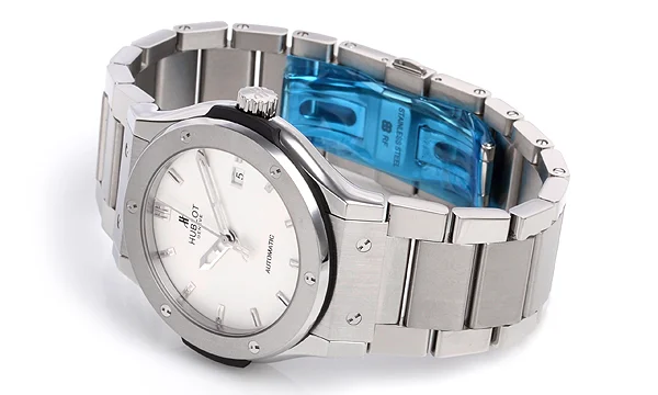 (HUBLOT)ウブロ ブランコピー クラシックフュージョン チタニウム 542.NX.2610.NX