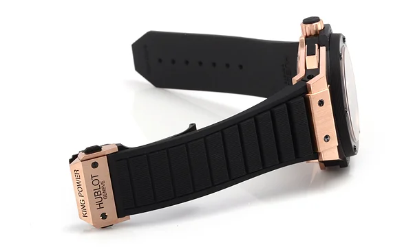 (HUBLOT)ウブロ コピー時計 キングパワー ウニコ キングゴールドカーボン 701.OQ.0180.RX