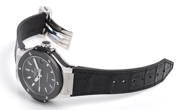 (HUBLOT)ウブロ コピー時計 ビッグバン スチール セラミック 365.SM.1770.LR
