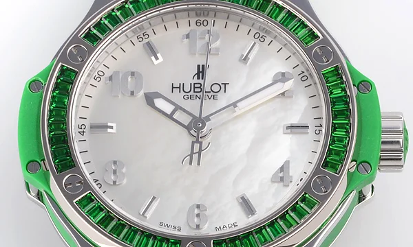 (HUBLOT)ウブロ コピー時計 ビッグバン トゥッティフルッティ アップル 361.SG.6010.LR.1922 (HUBLOT)ウブロ コピー時計 ビッグバン トゥッティフルッティ アップル 361.SG.6010.LR.1922