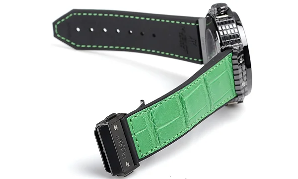 (HUBLOT)ウブロ コピー時計 ビッグバン トゥッティフルッティ アップルキャビア 346.CD.1800.LR.1922 (HUBLOT)ウブロ コピー時計 ビッグバン トゥッティフルッティ アップルキャビア 346.CD.1800.LR.1922