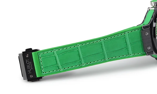 (HUBLOT)ウブロ スーパーコピー ビッグバン トゥッティフルッティ ブラックアップル 361.CG.1110.LR.1922