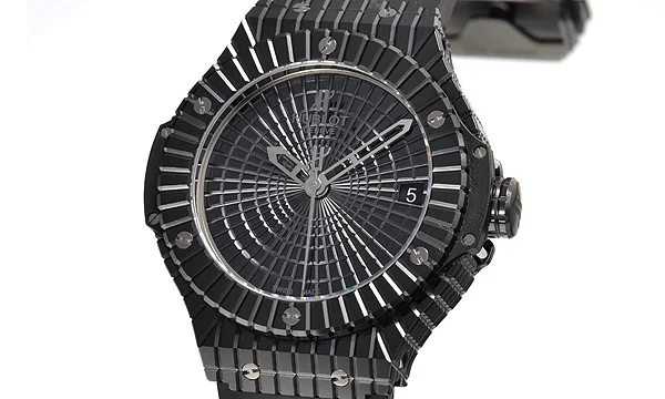 (HUBLOT)ウブロ 時計 コピー ビッグバン ブラックキャビア ブラックセラミック 346.CX.1800.RX