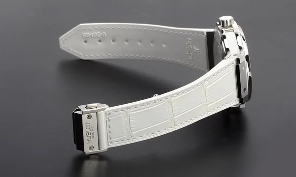 ウブロ 時計 コピー ビッグバン365.SE.2110.LR.1104 ウブロ 時計 コピー ビッグバン365.SE.2110.LR.1104