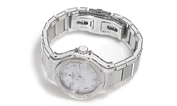 ウブロ 時計 コピー ビッグバン スチール ホワイトダイヤモンド361.SE.2010.SE.1104