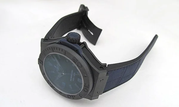 ウブロ 時計 コピー ビッグバン キング オールブラックブルー 322.CI.1190.GR.ABB09