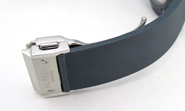 ウブロ 時計 コピー ビッグバン オールブルー 自動巻き 301.EI.5190.RB ウブロ 時計 コピー ビッグバン オールブルー 自動巻き 301.EI.5190.RB