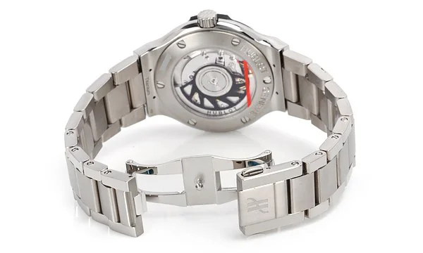 ウブロ 時計 コピー クラシックフュージョン チタニウム 565.NX.2610.NX