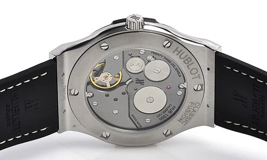 ウブロ 時計 コピー クラシックフュージョン クラシコ ウルトラシン チタニウム 515.NX.2210.LR