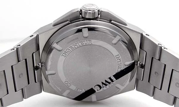 ブランドIWC 時計コピー インジュニア オートマティック ミッション アース IW323604