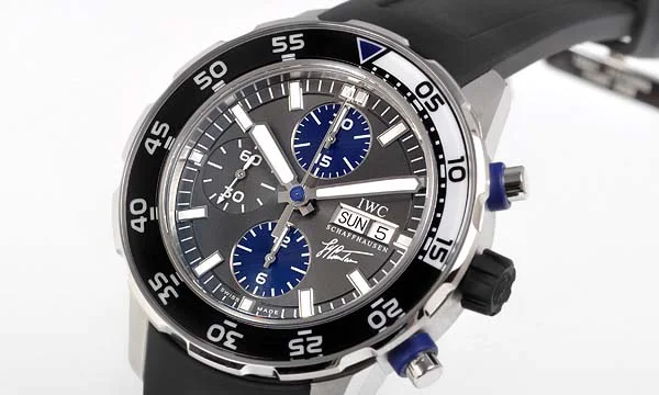 ブランドIWC 時計コピー アクアタイマークロノ クストダイバー IW376706 ブランドIWC 時計コピー アクアタイマークロノ クストダイバー IW376706