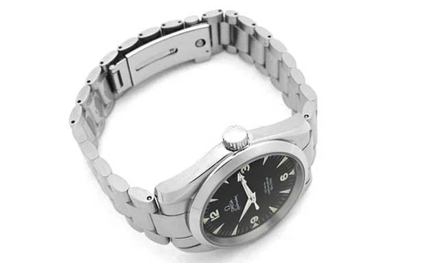 (OMEGA)オメガ スーパーコピー時計 シーマスターコーアクシャルアクアテラレイルマスター(M) 2504-52 (OMEGA)オメガ スーパーコピー時計 シーマスターコーアクシャルアクアテラレイルマスター(M) 2504-52