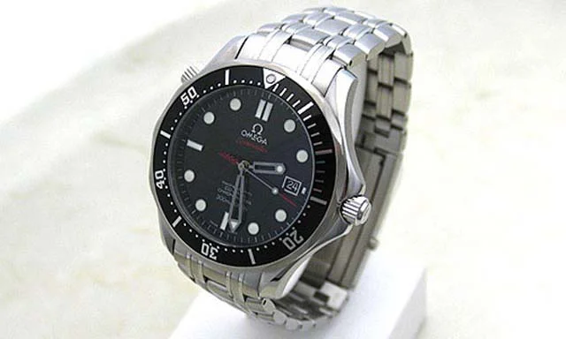 (OMEGA)オメガ スーパーコピー時計 シーマスタープロフェッショナル ジェームズボンドモデル 212.30.41.20.01.001 (OMEGA)オメガ スーパーコピー時計 シーマスタープロフェッショナル ジェームズボンドモデル 212.30.41.20.01.001
