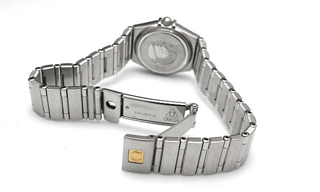 OMEGA オメガ 時計コピーブランドコンステレーションオメガ160Years 111.15.23.60.55.001 OMEGA オメガ 時計コピーブランドコンステレーションオメガ160Years 111.15.23.60.55.001