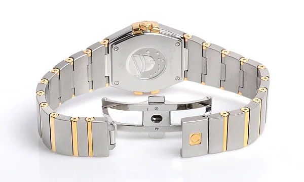 ブランド オメガ 腕時計ーコピー激安レーション ブラッシュクォーツ 123.20.27.60.05.002